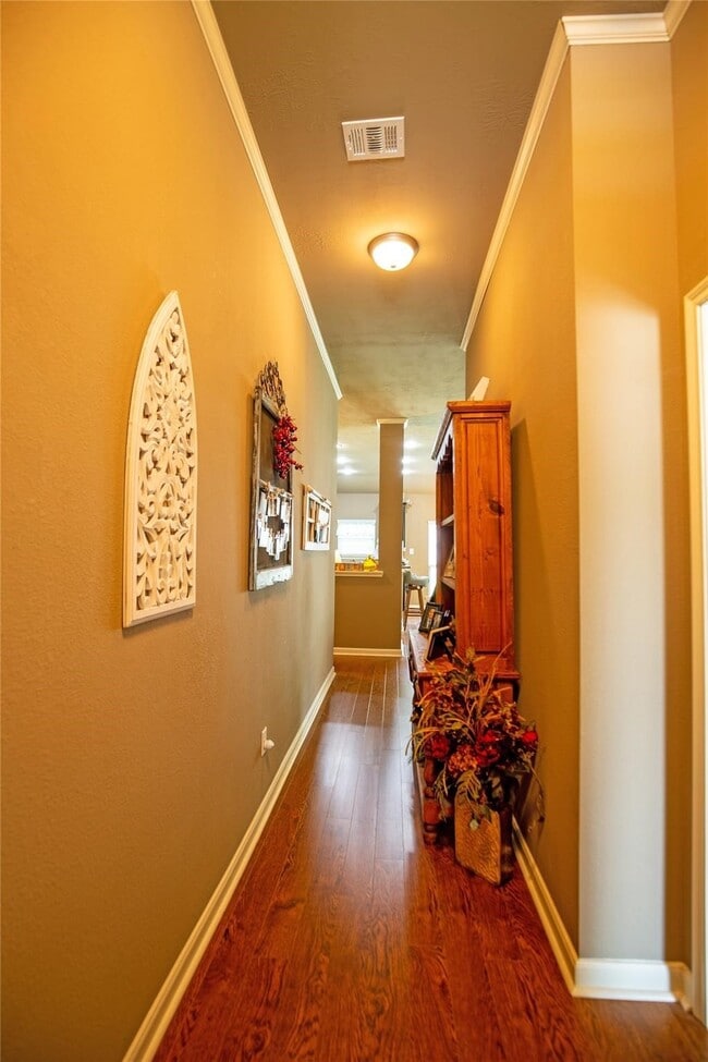 Building Photo - 2110 Timberline Ct