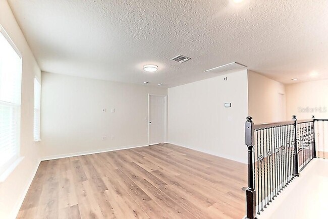 Building Photo - 3305 Stonewyck St