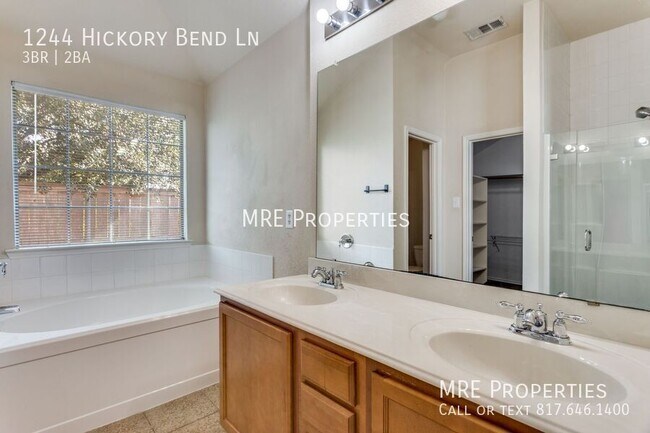 Building Photo - 1244 Hickory Bend Ln