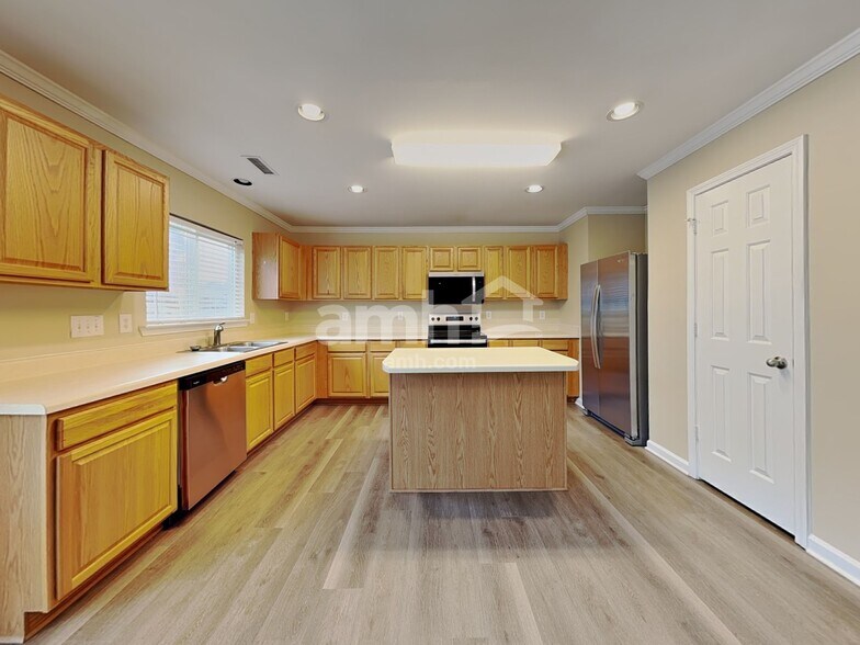 Building Photo - 342 Ashdale Dr