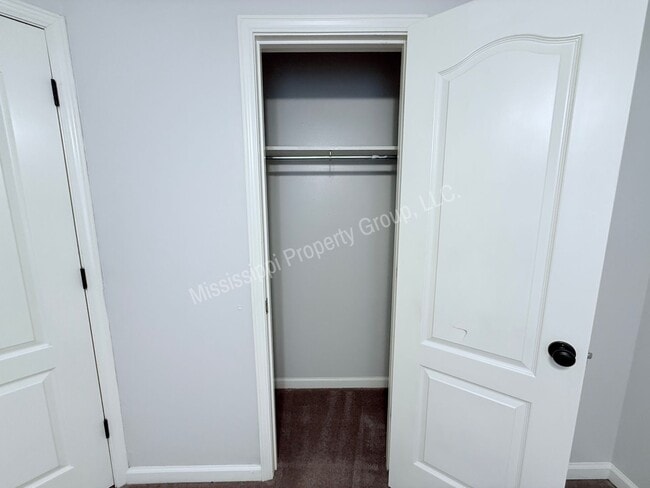 Building Photo - 3BR/2.5BA For Rent