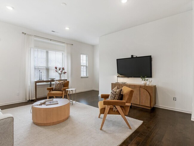 Building Photo - 9533 Ainslie Downs St