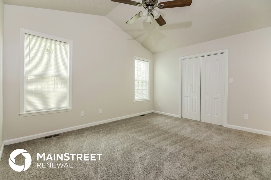 Building Photo - 5201 Pronghorn Ln