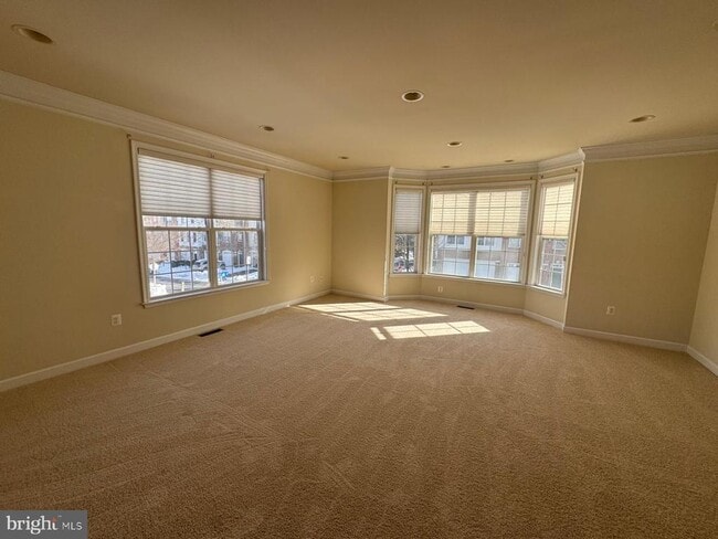 Building Photo - 42474 Magellan Square