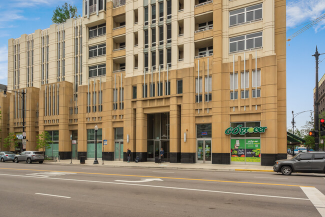 Building Photo - 1400 S Michigan Ave