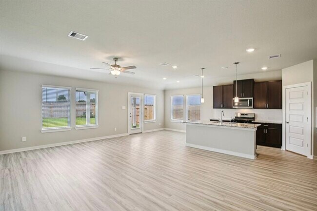Building Photo - 6250 Brazos Trl Dr