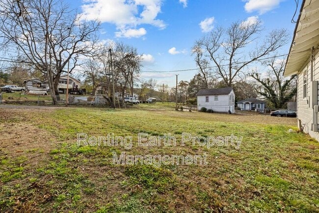 Building Photo - 2511 20th Place Ensley