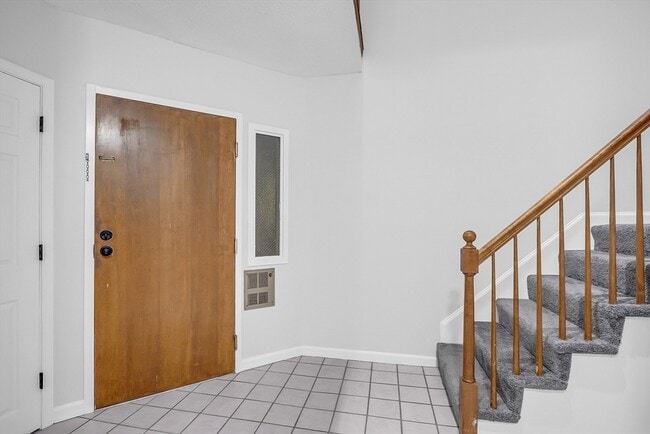 Building Photo - 200 Market St