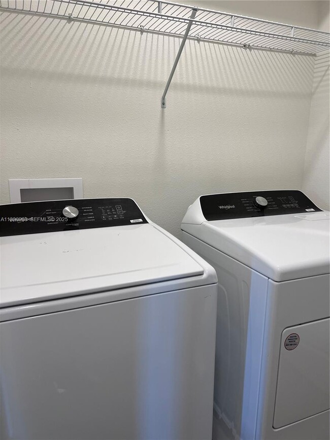 Building Photo - 15031 Caspian Tern Ct