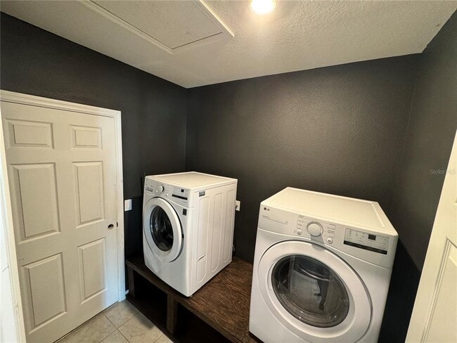 Building Photo - 512 Mckenna Dr