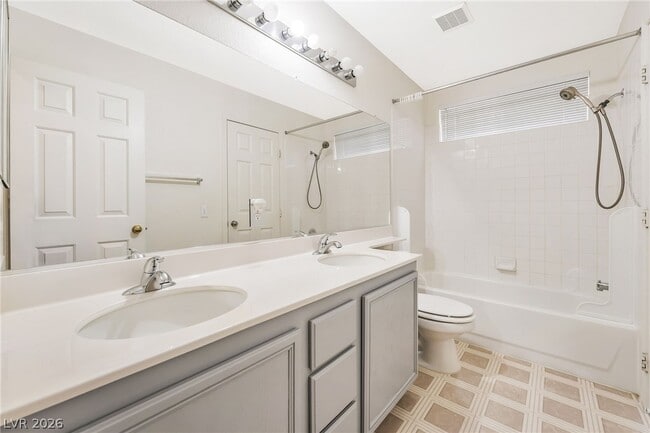 Building Photo - 9888 Sparrow Ridge Ave