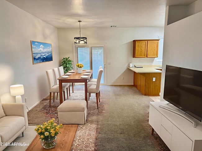 Building Photo - 2300 E Magma Rd