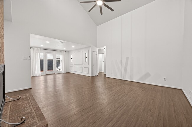 Building Photo - 12131 Ella Lee Ln