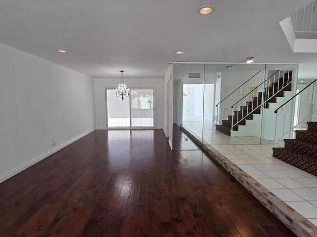 Building Photo - 14671 Kimberly Cir