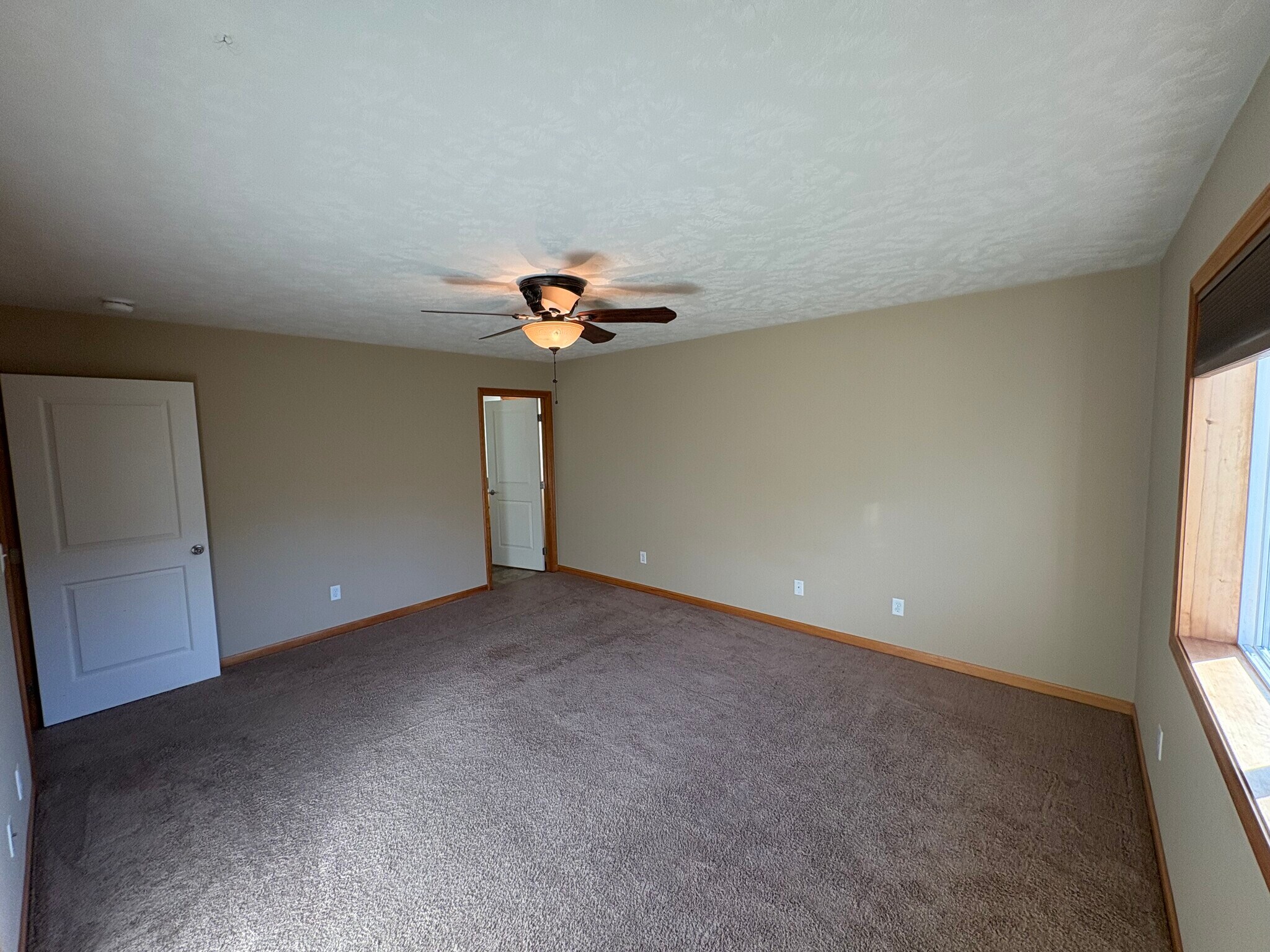 Master - 311 SW Juniper Ave