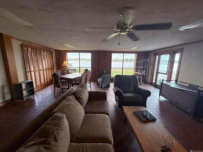 Building Photo - 8174 False River Rd