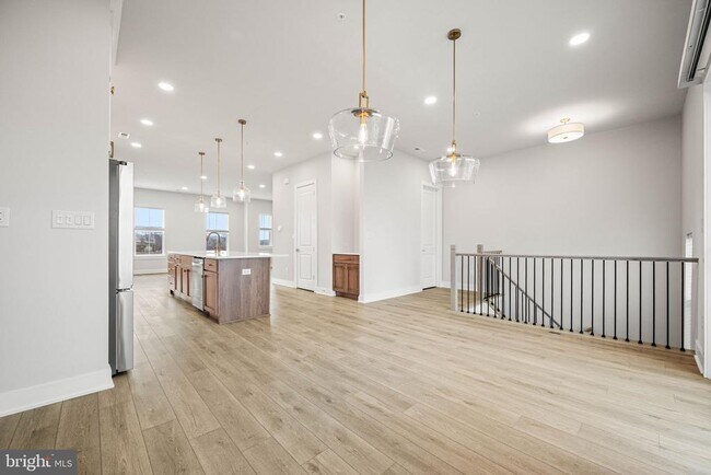 Building Photo - 104 Lizabetta Ln