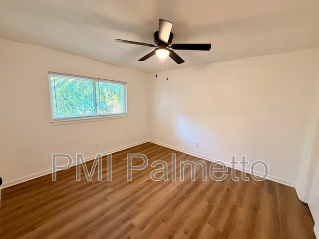 Building Photo - 1232 Grove Park Ln