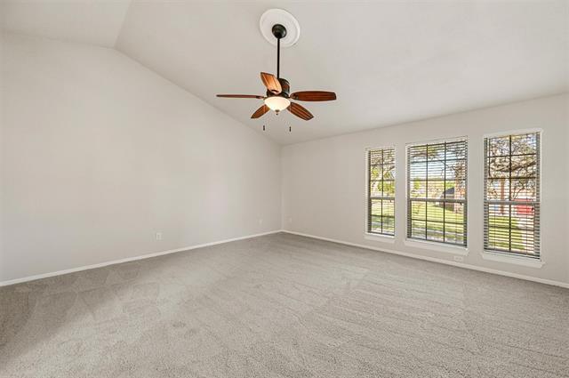 Building Photo - 1561 Yaggi Dr