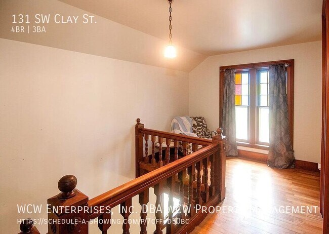 Building Photo - 131 SW Clay St