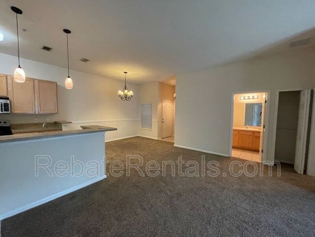 Building Photo - 7064 Deer Lodge Cir