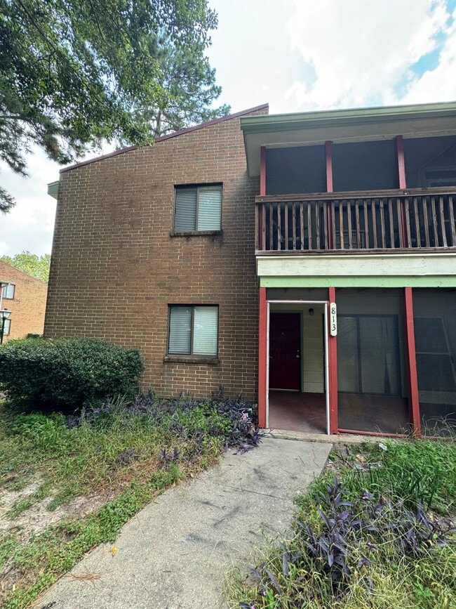 Building Photo - Come See This Beautiful Remodeled 2 Bed 1 Bath Condo in Mystic Woods! Available Now!