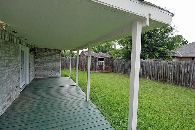 Building Photo - 7311 Harpers Dr