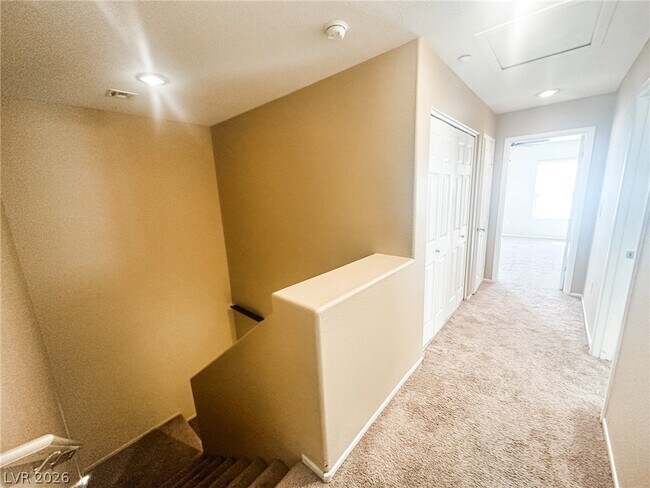 Building Photo - 7333 Camden Pine Ave