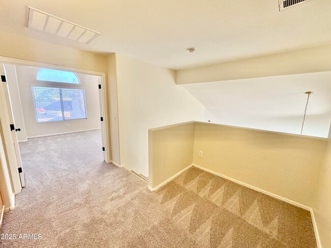 Building Photo - 211 E Constitution Dr