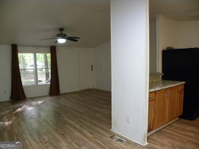 Building Photo - 158 Bell Acres Rd