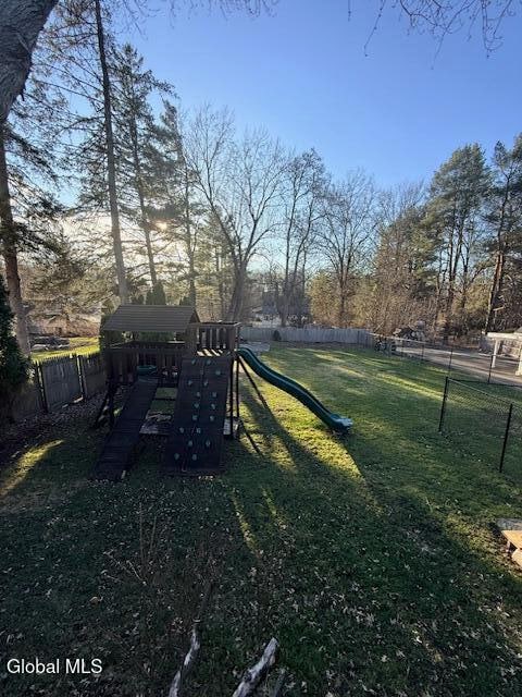 Building Photo - 226 N Greenbush Rd