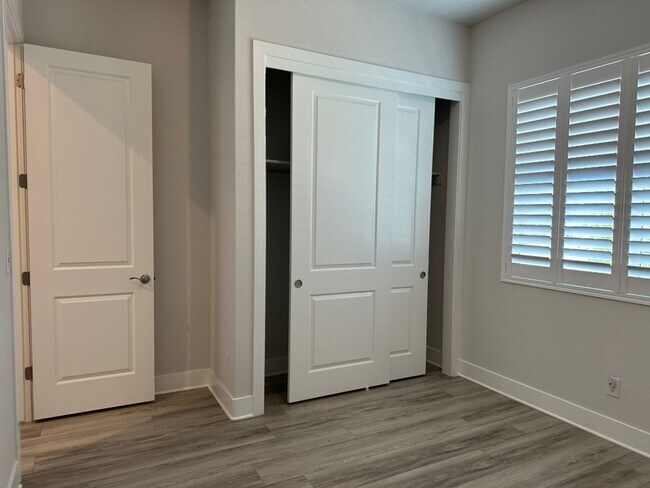Building Photo - Epic REA - Brighton Landing Village 3 BR/2 BA Home Built in 2022 on 1 Level - Vacaville