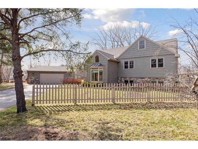 Primary Photo - 1707 Eugene St