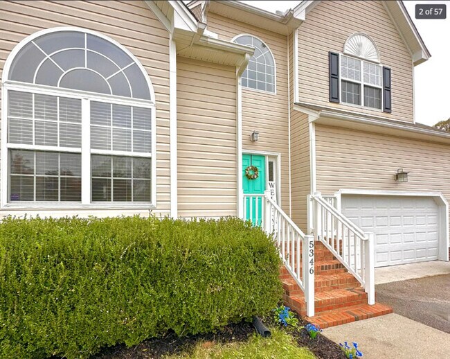 Building Photo - 5346 Meadoway Rd