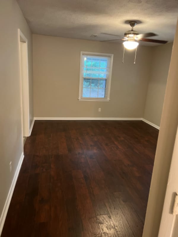 Building Photo - 2243 Delta Dr