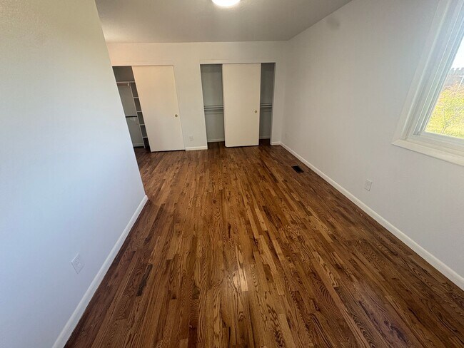 Building Photo - 881 Co Rd 11