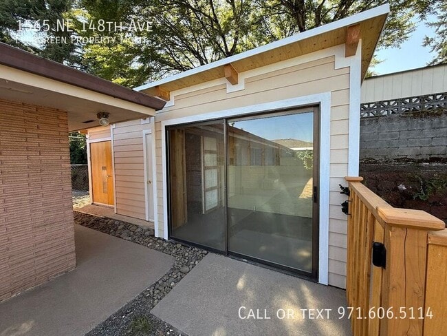 Building Photo - 1565 NE 148th Ave
