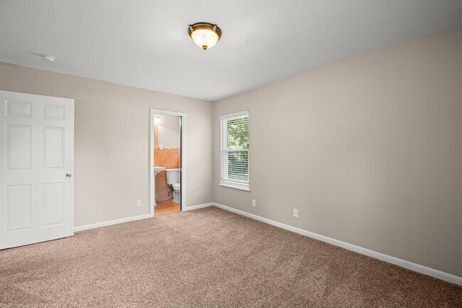 Building Photo - 1400 Briarcliff Blvd