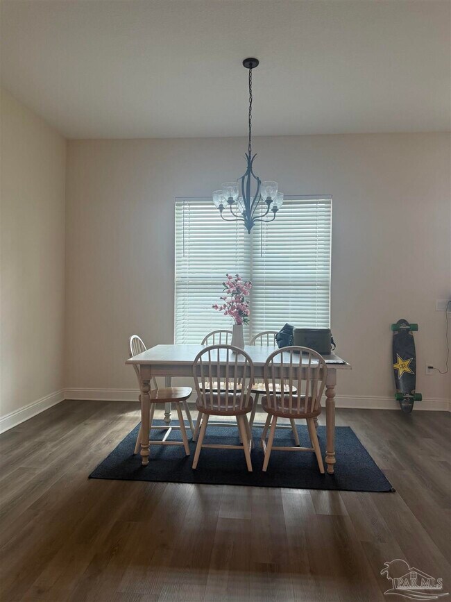 Building Photo - 5511 Micanopy Dr