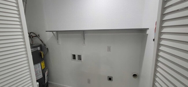 Building Photo - 3031 Findley Ave