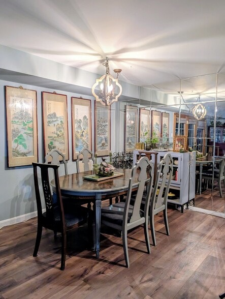 Building Photo - 12709 Gordon Blvd