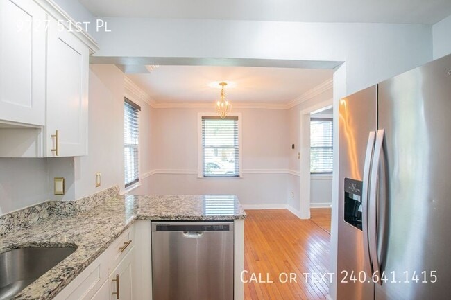 Building Photo - 9727 51st Pl