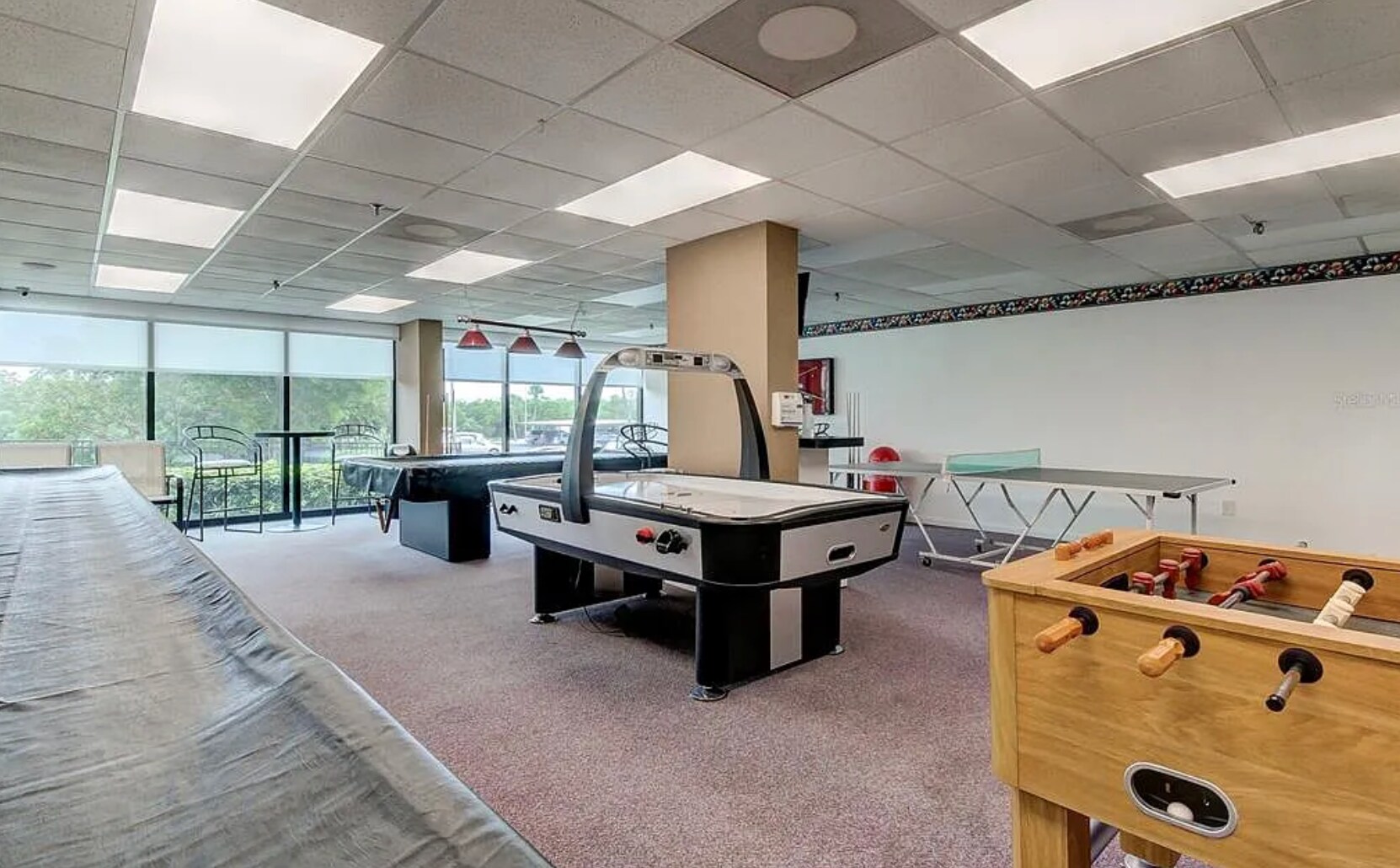 Game room - 7050 Sunset Dr S