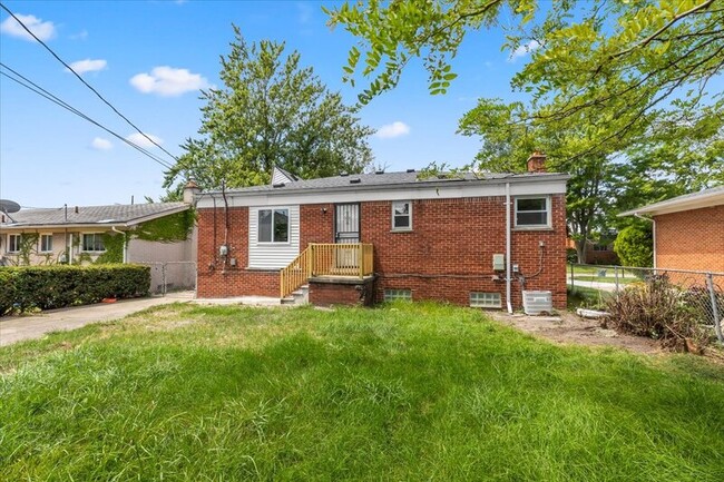 Building Photo - 21374 Ithaca Ave