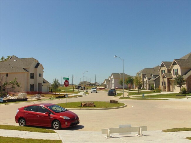 Building Photo - 24782 Levante Dr