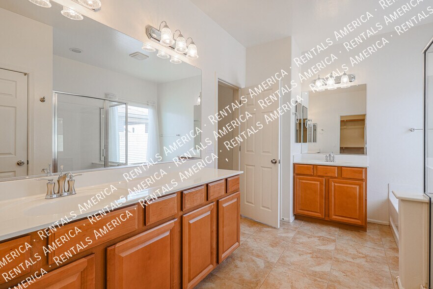 Building Photo - 24016 N 164th Ave