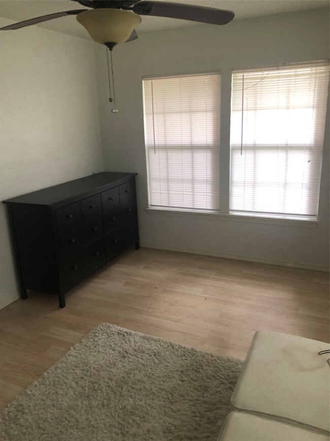 Building Photo - 4310 Holt St