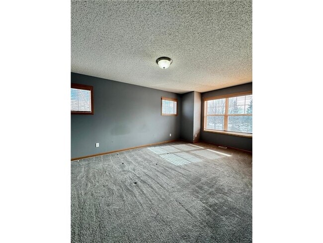 Building Photo - 3429 125th Dr NE