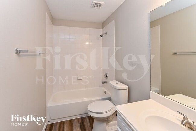 Building Photo - 10939 Mockingbird Pl