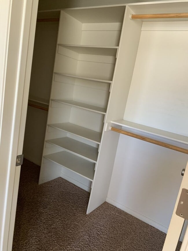 Building Photo - AVAILABLE NOW $350 off First Month Rent